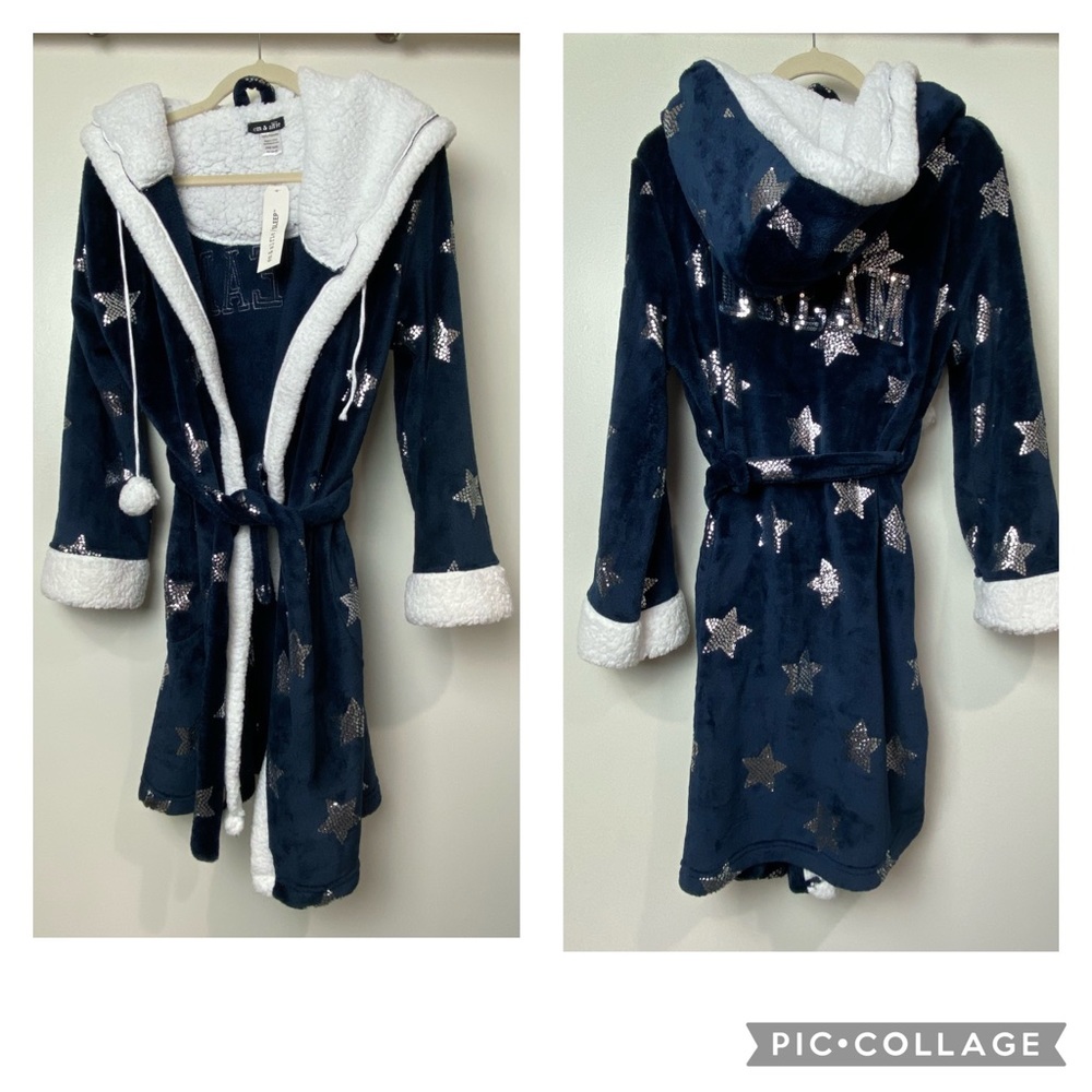 Em & Alfie one size women’s juniors navy blue & white sequined dream sleep robe